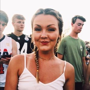 Meet your Posher, Hannah